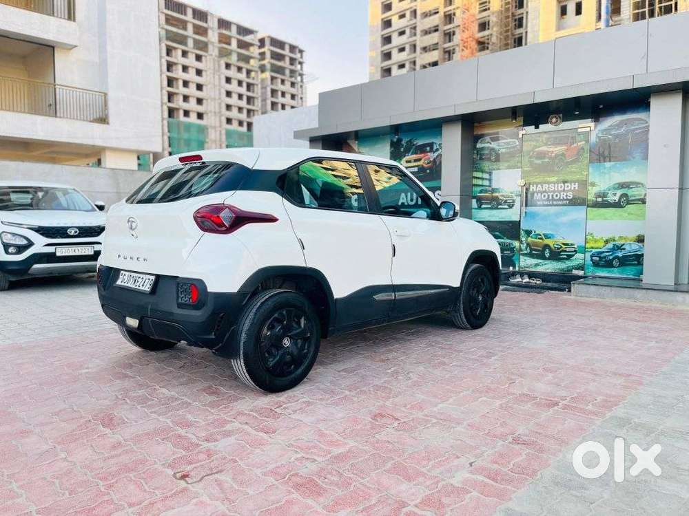 Tata Punch Camo Adventure Mt, 2022, Petrol