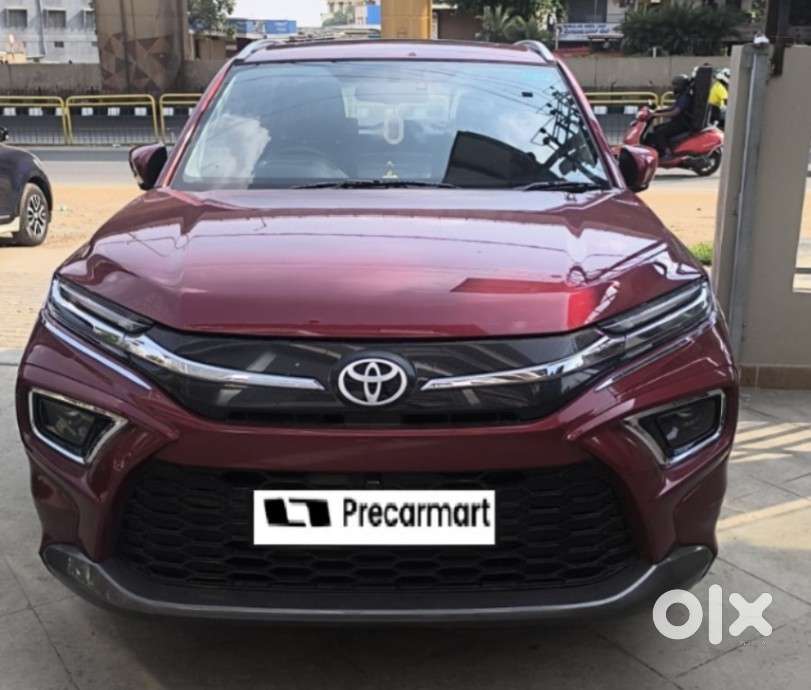 Toyota Urban Cruiser Hyryder 1.5 V Hybrid, 2023, Petrol