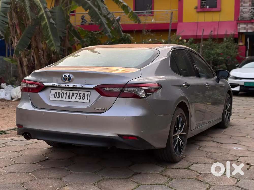 Toyota Camry 2022 Petrol Well Maintained