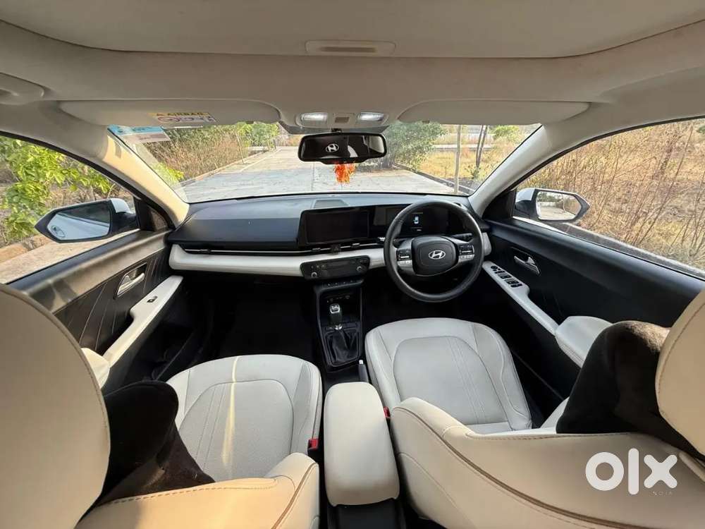 Showroom Condition 2023 Model One Hand Used