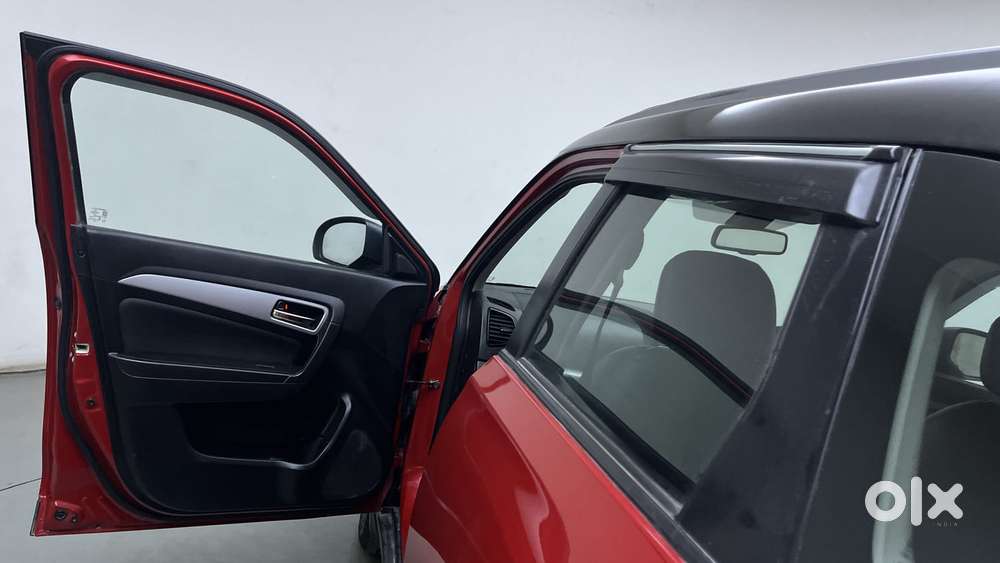 Maruti Suzuki Vitara Brezza 1.5 Zxi Plus Dual Tone, 2022, Petrol