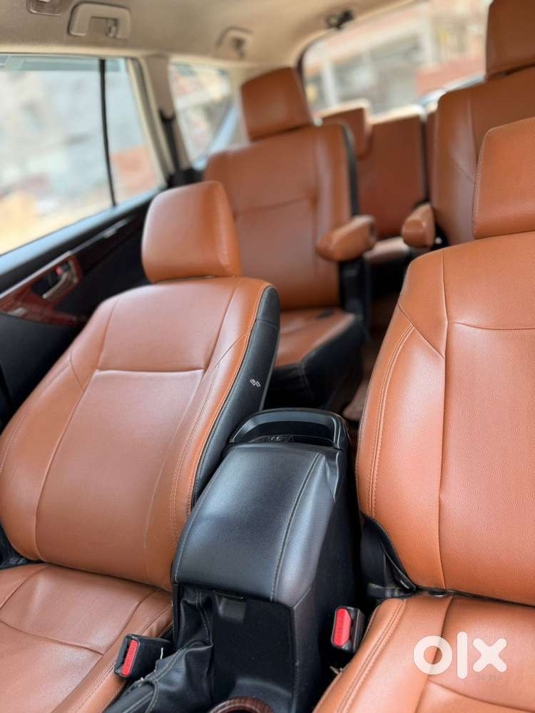 Toyota Innova Crysta 2.4 V 7 Str, 2018, Diesel