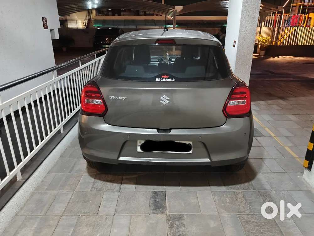 Suzuki Swift Vxi 2023 ,23450 Km,petrol Automatic