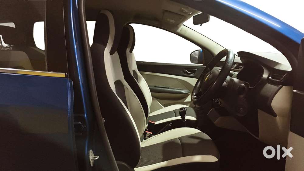 Renault Triber Rxt, 2020, Petrol