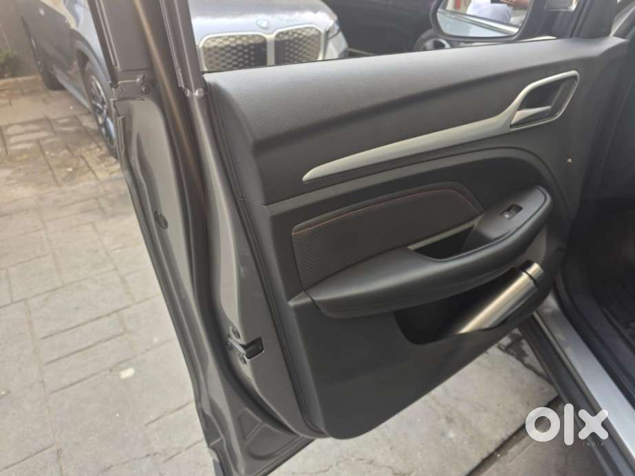 Mg Zs Ev, 2025, Electric