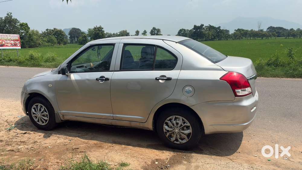 Maruti Suzuki Swift Dzire 2010