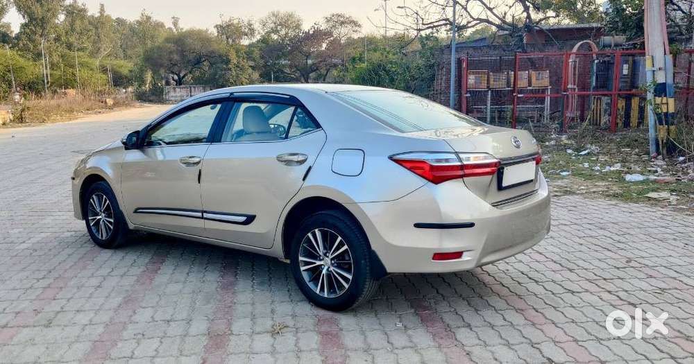 Toyota Corolla Altis 1.8 Gl, 2018, Petrol