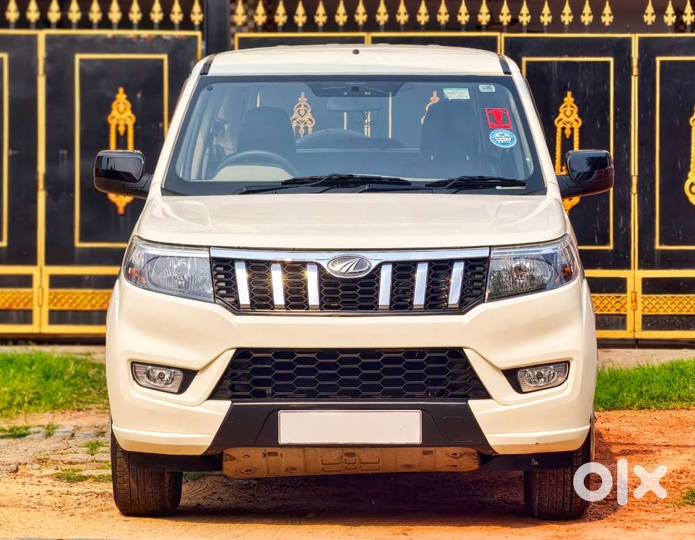 Mahindra Bolero Neo N4, 2017, Petrol