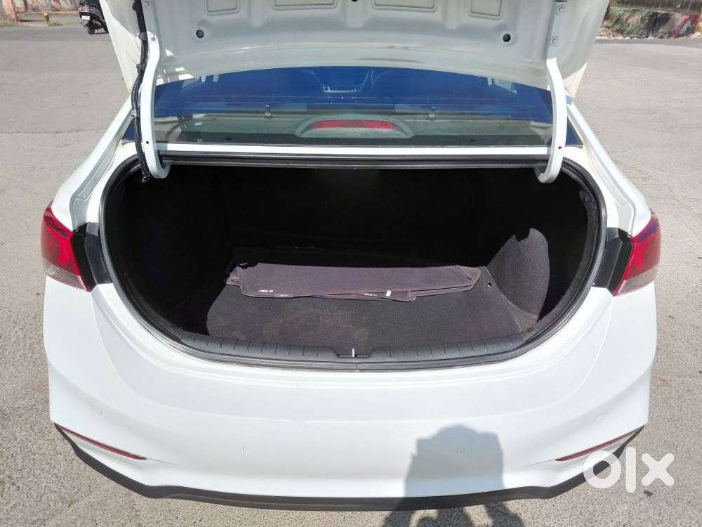 Hyundai Verna 1.6 Sx (o) Crdi Se, 2019, Petrol