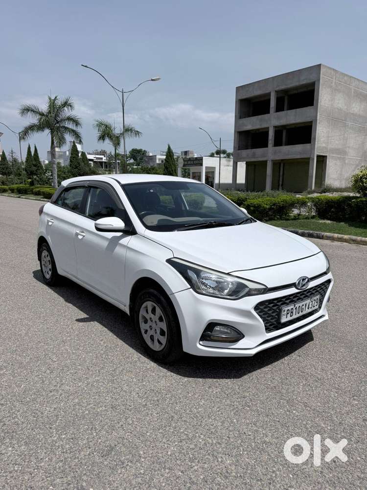 Hyundai I20 E 2018, 2018, Petrol