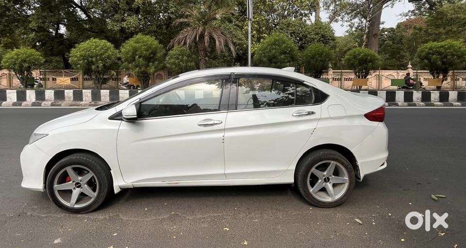 Honda City, 2015, Petrol