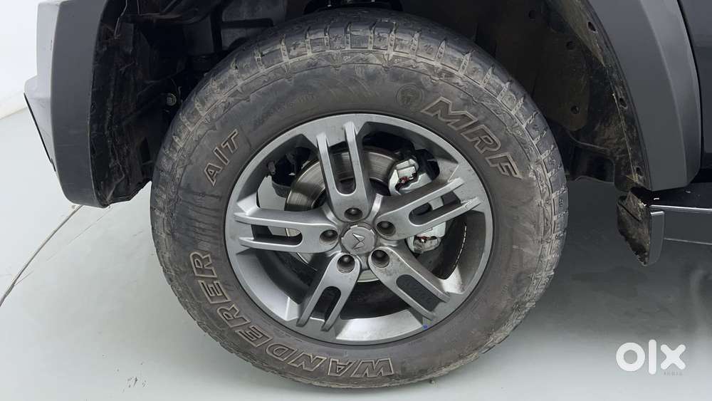 Mahindra Thar Lx Hard Top Petrol At Rwd, 2023, Petrol