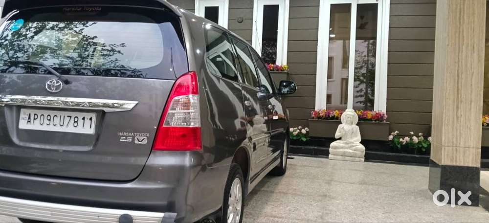 Toyota Innova 2013 Diesel 115000 Km Well Maintained