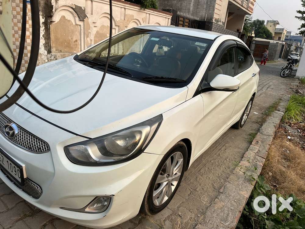 Hyundai Verna Diesel Manual 2011