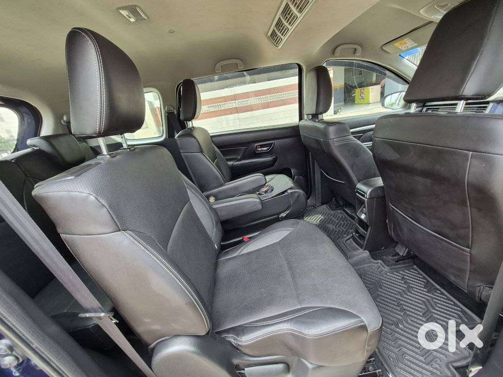 Maruti Suzuki Xl6 1.5 Alpha Mt, 2023, Petrol