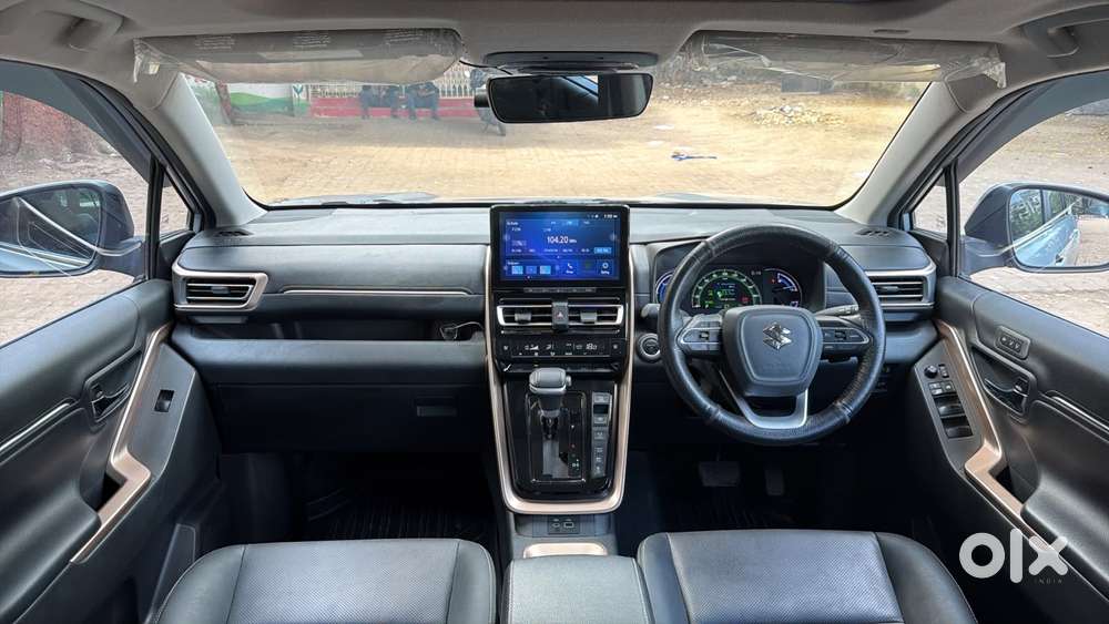 Maruti Suzuki Invicto Alpha Plus 7str, 2025