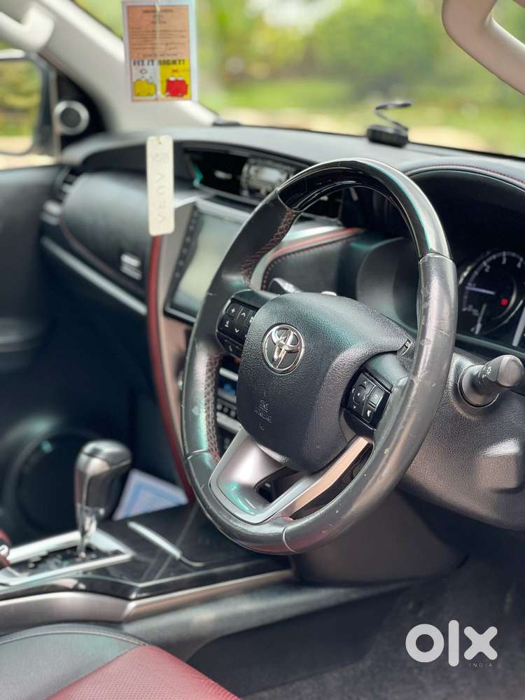 Toyota Fortuner Legender 4x2 At 2.8, 2022, Diesel
