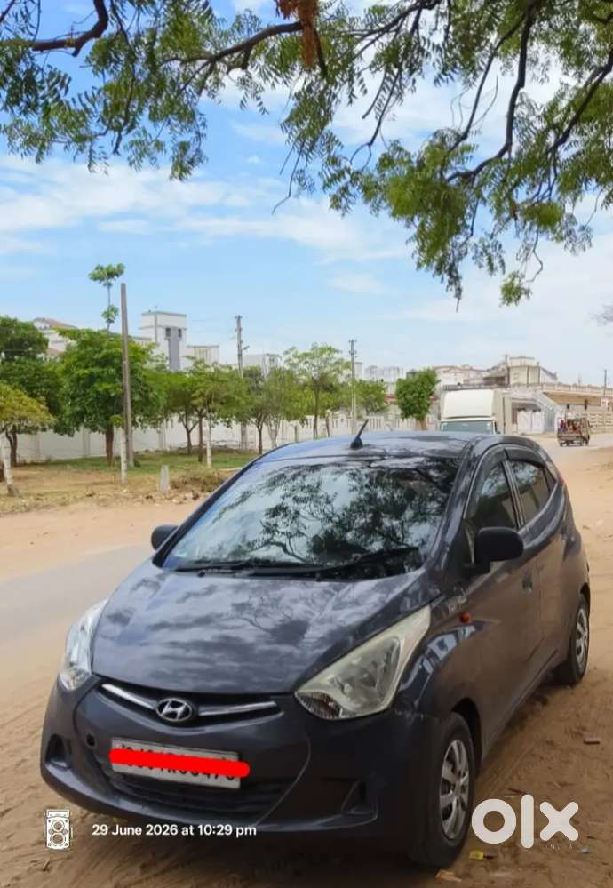 Hyundai Eon 2016 Petrol + Cng 92000 Km Driven