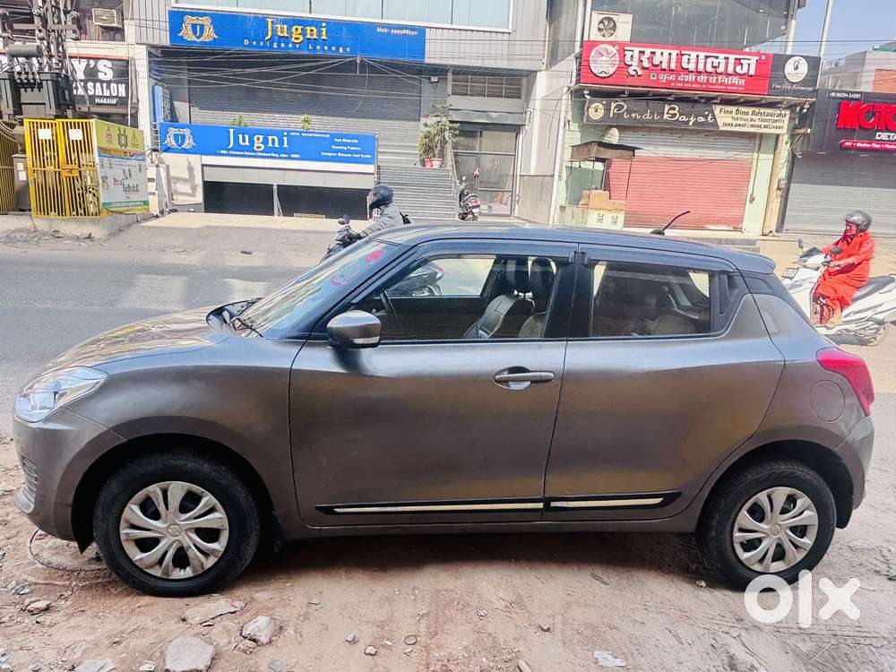 Maruti Suzuki Swift, 2022, Petrol