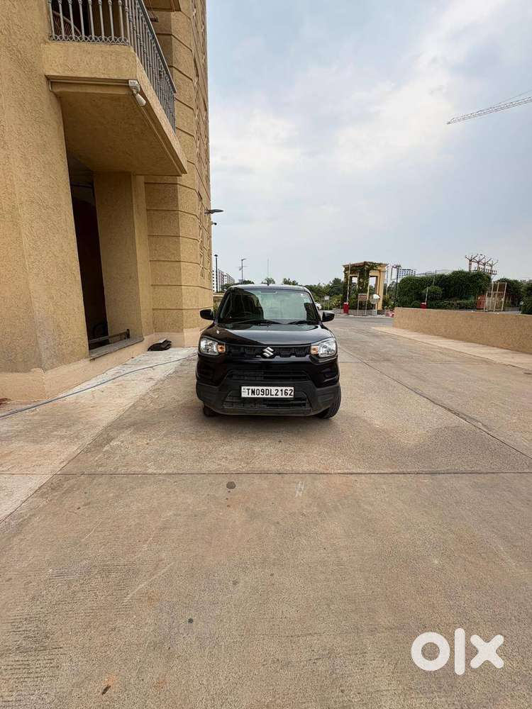 Maruti Suzuki S-presso 2025 Petrol Well Maintained