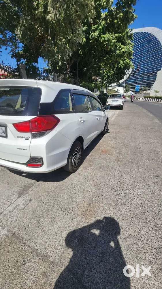 Honda Mobilio 2014 Diesel 80000 Km Driven