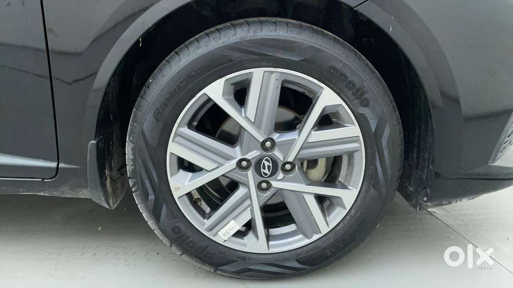 Hyundai Verna 1.5 Sx Petrol Mt, 2024, Petrol