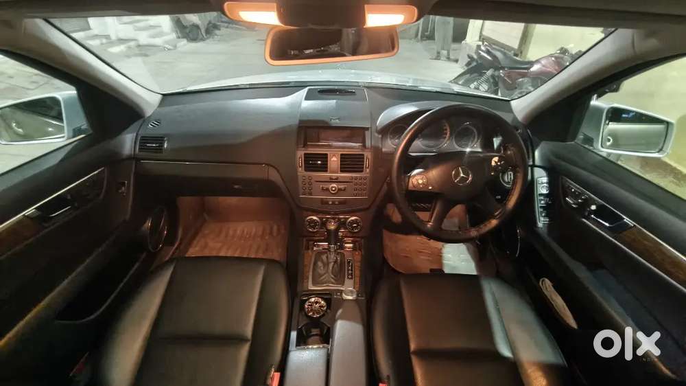 Mercedes-benz C-class 2011 Petrol Well Maintained