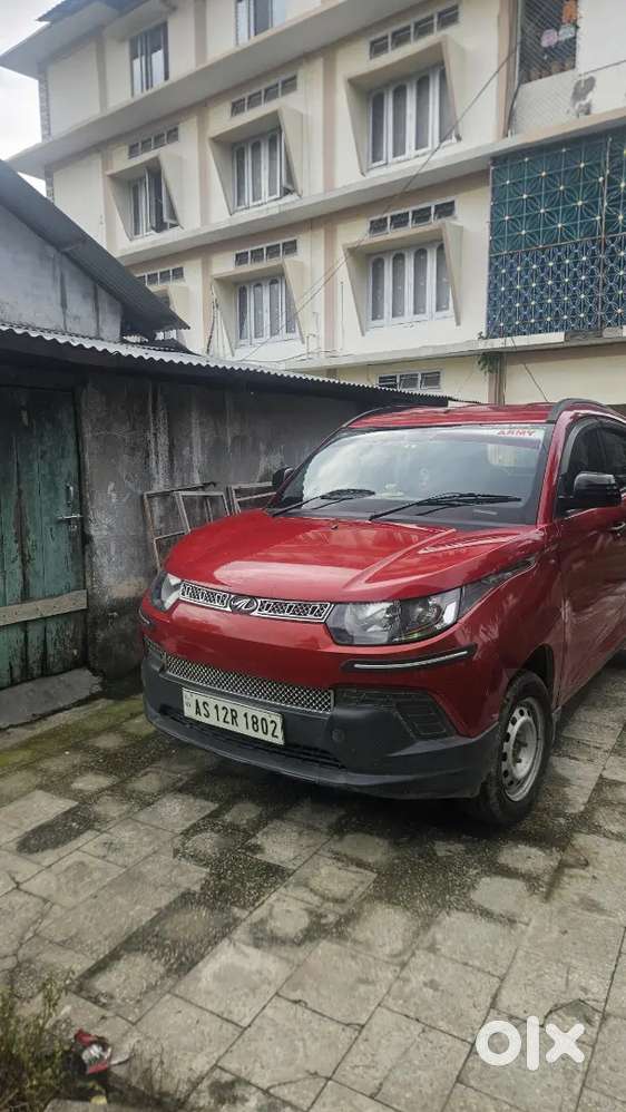 Mahindra Kuv100 Nxt Petrol 2017