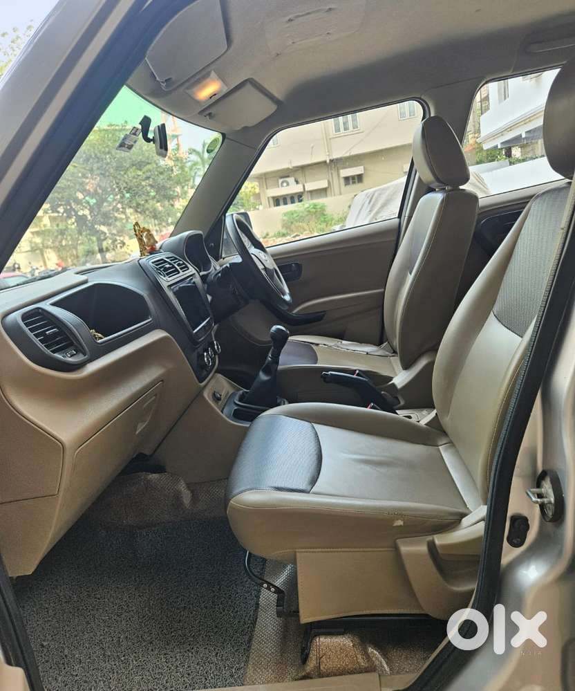 Mahindra Tuv 300 T4, 2016, Diesel