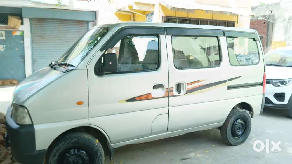 Maruti Suzuki Eeco 2016