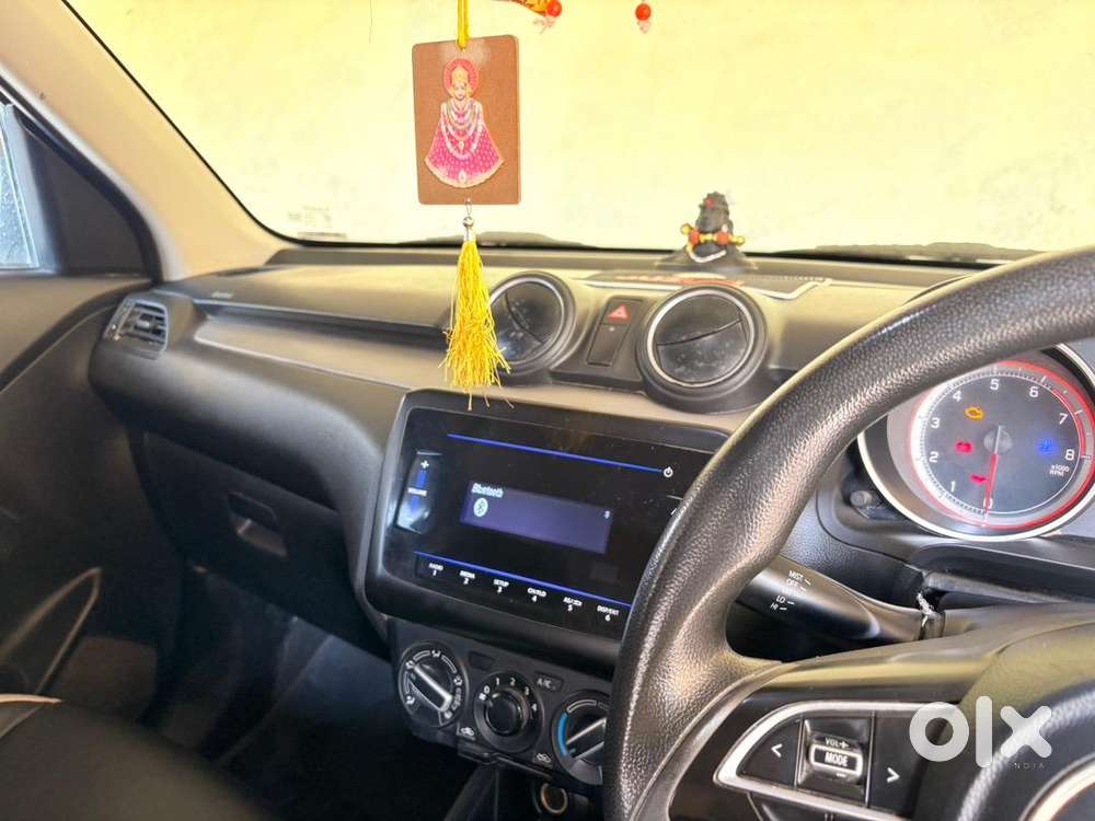 Maruti Suzuki Swift Petrol 2021