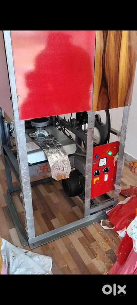 Dona pattal machine