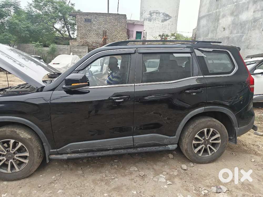 Mahindra Scorpio-n Petrol 2025
