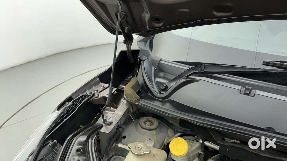 Nissan Magnite 1.0 Xv Premium Turbo Cvt, 2021, Petrol