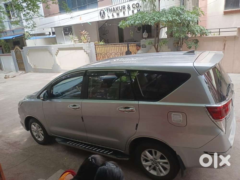 Toyota Innova Crysta G 8 Str, 2016, Diesel