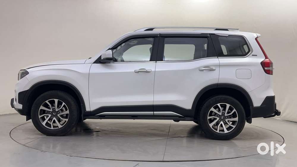 Mahindra Scorpio N Z8 L Petrol At 7 Str, 2023, Petrol