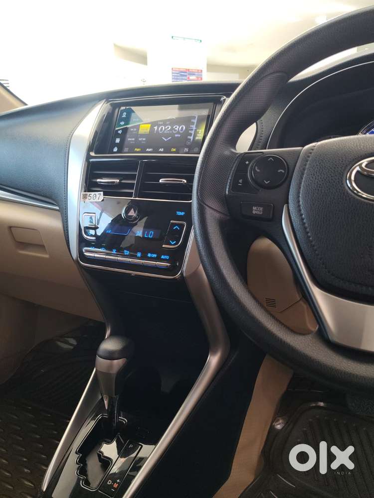 Toyota Yaris G Cvt, 2020, Petrol