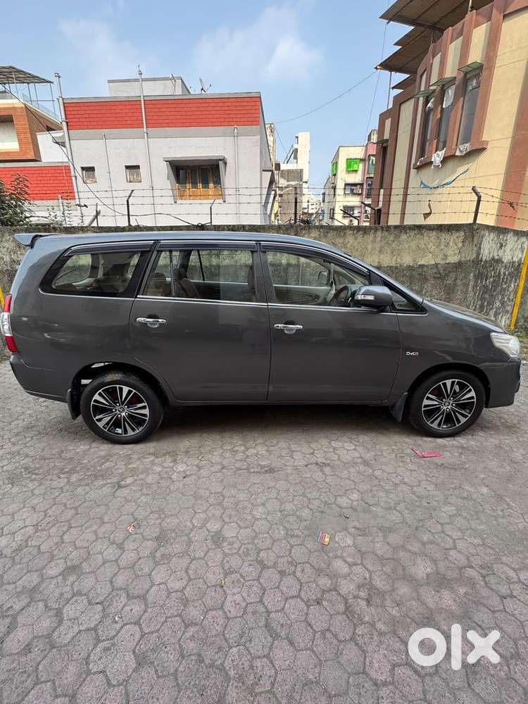 Toyota Innova 2006 Diesel Well Maintained
