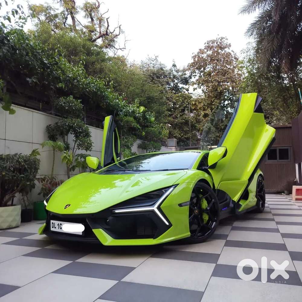 Lamborghini Revuelto Standard, 2026, Petrol