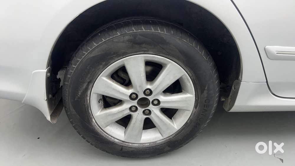 Toyota Corolla Altis 1.8 G, 2013, Petrol