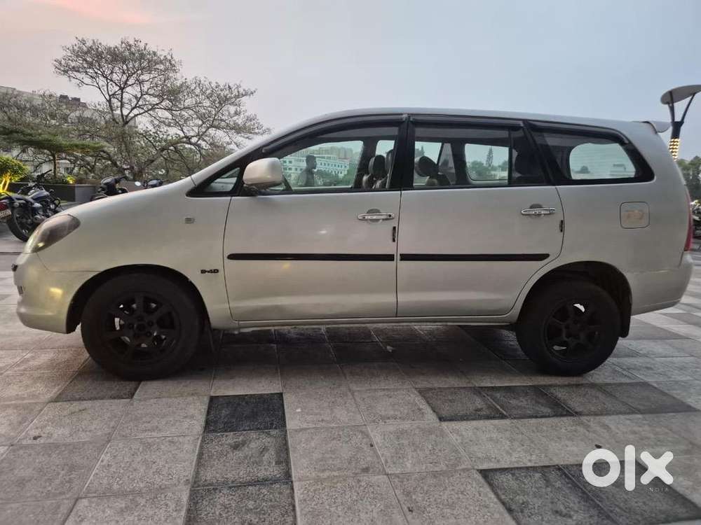 Toyota Innova 2007 Diesel Well Maintained