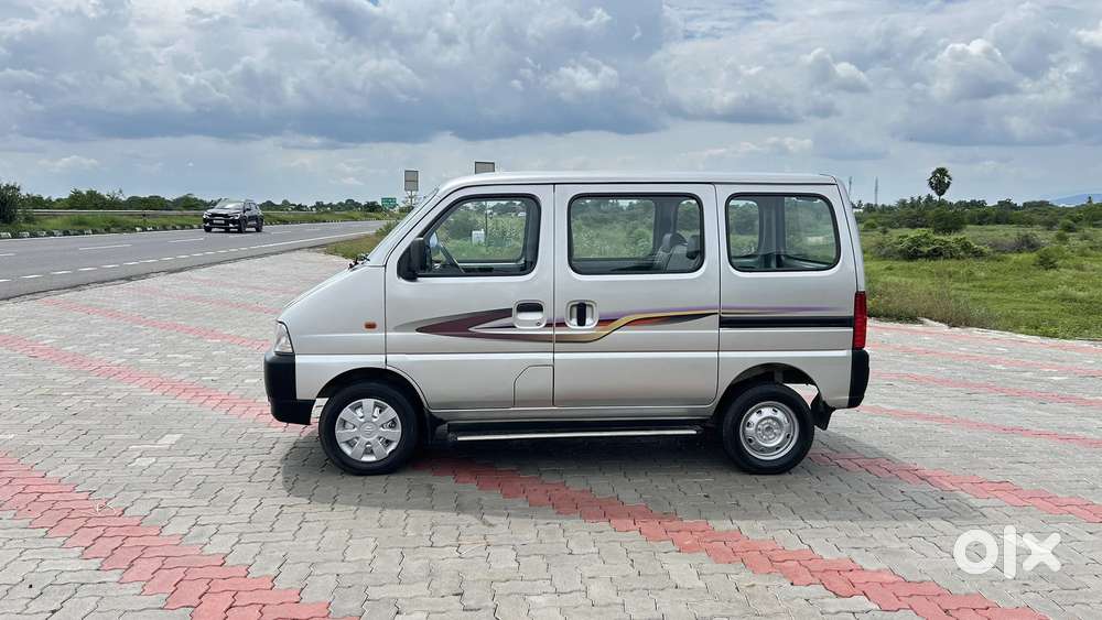 Maruti Suzuki Eeco 5 Str Ac (o), 2022, Petrol