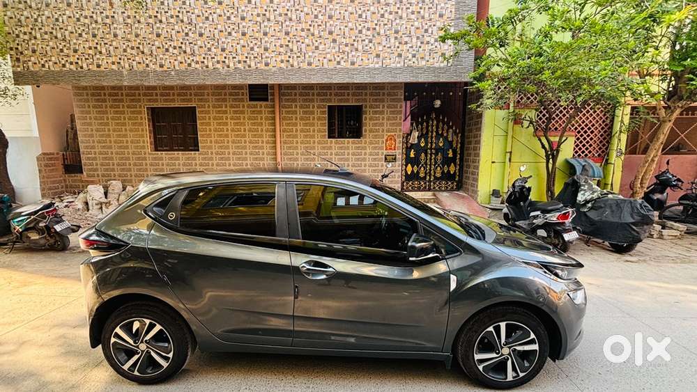 Tata Altorz 1.2 Petrol 2024
