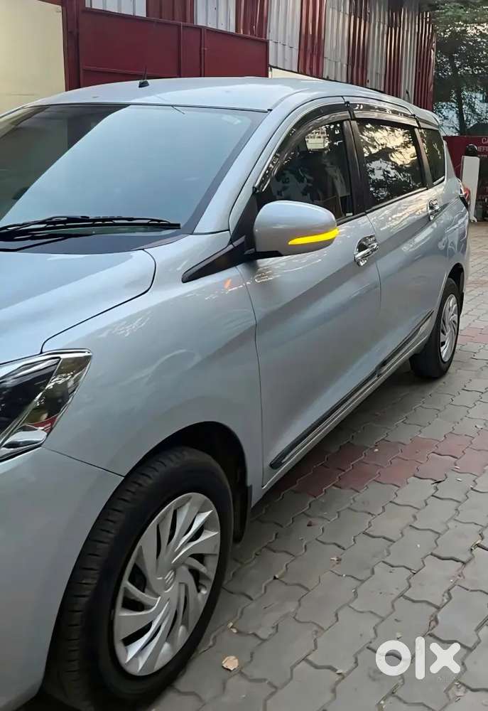Maruti Suzuki Ertiga 2023 Petrol 25000 Km Driven