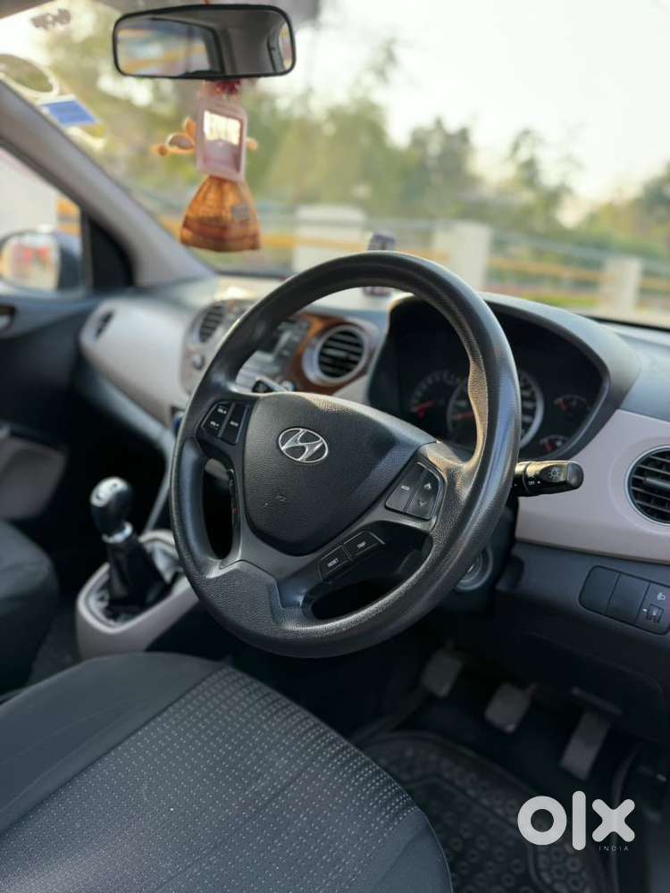 Hyundai Grand I10 Sportz 1.2 Kappa Vtvt, 2015, Petrol