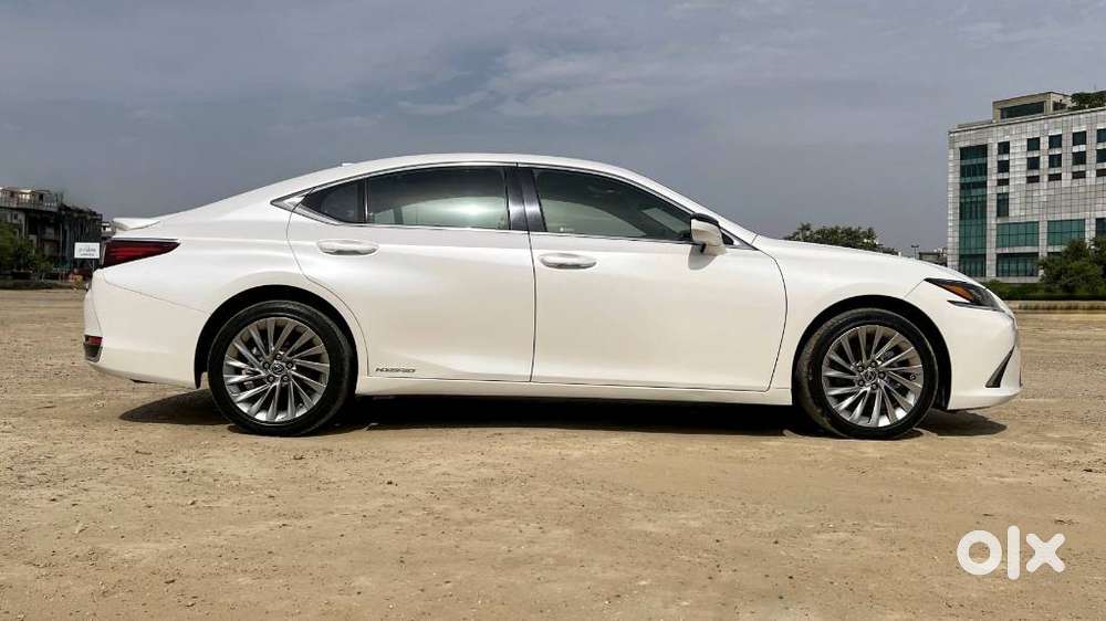 Lexus Es 300h Luxury, 2019