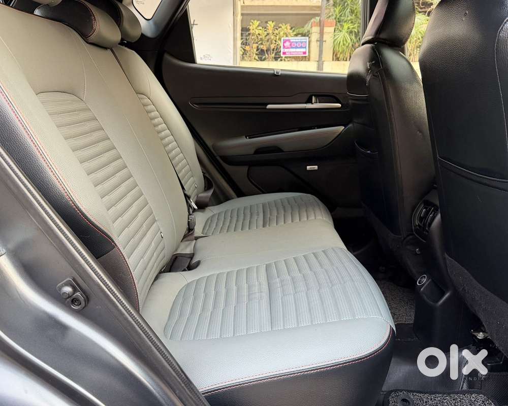 Kia Sonet 1.0 X Line Dct, 2023