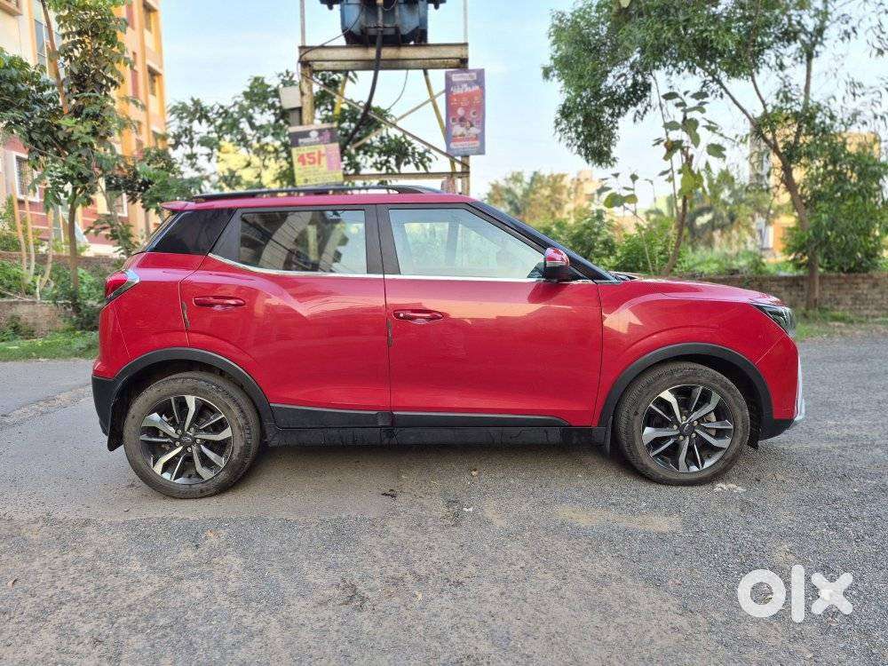 Mahindra Xuv300 W8 Option, 2021, Petrol