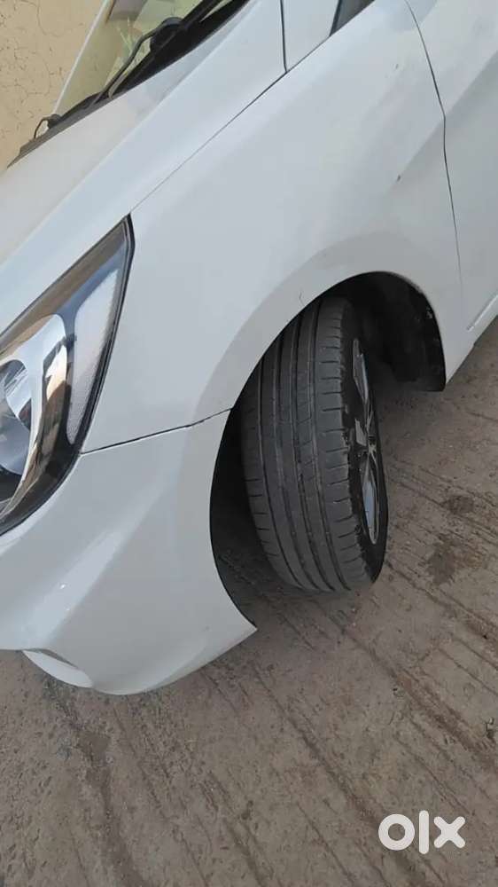 Verna 1.6 Fludic Sx (0) Top Modal