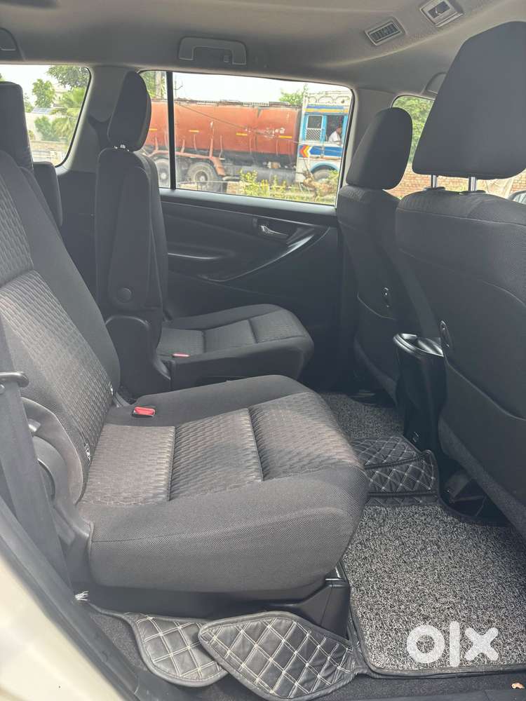Toyota Innova Crysta 2.4 G Plus Mt, 2018, Diesel
